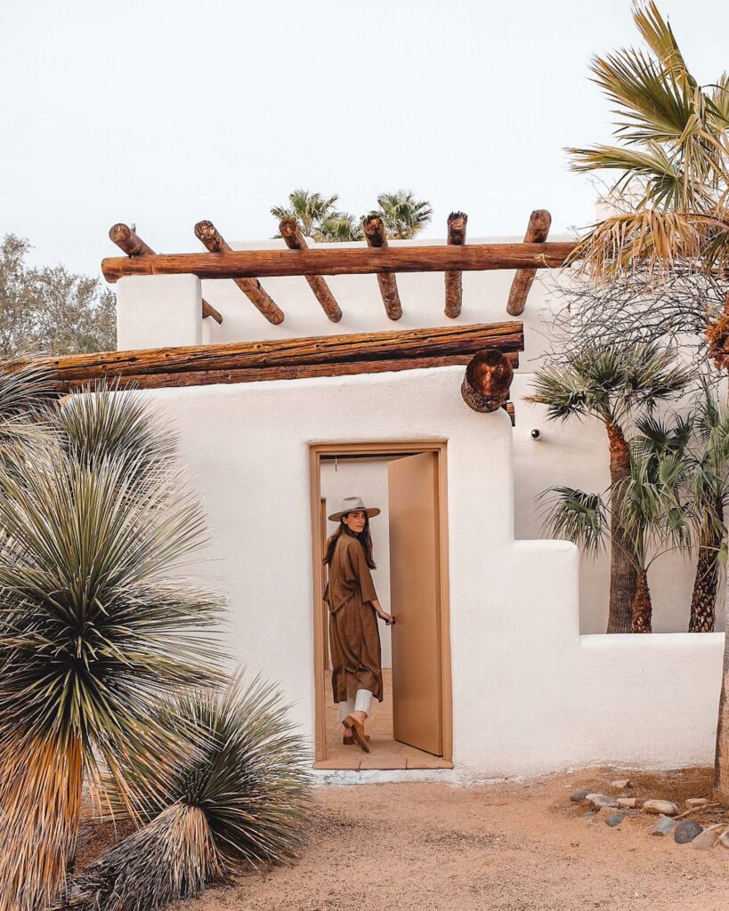 Joshua Trees Posada House Is Immersed In Nature