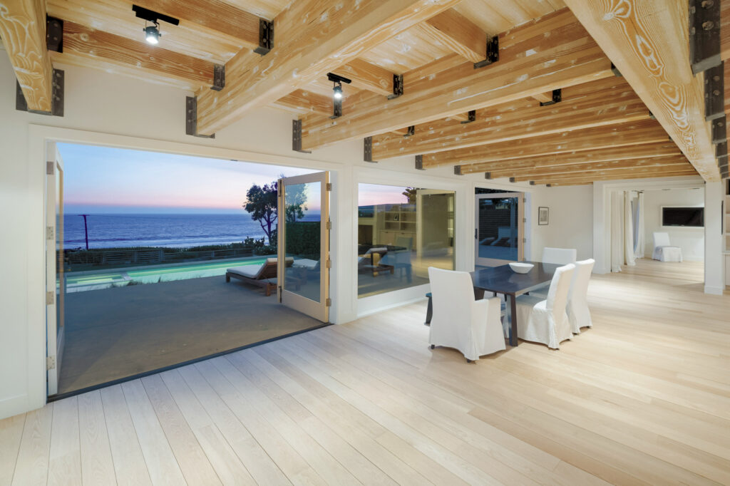 6453 Guernsey Avenue, Malibu dining room view