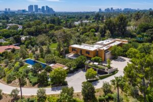 Beverly Hills estate built for sports and marketing executive Casey Wasserman