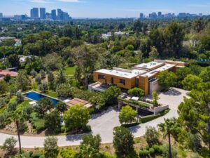 Beverly Hills estate built for sports and marketing executive Casey Wasserman