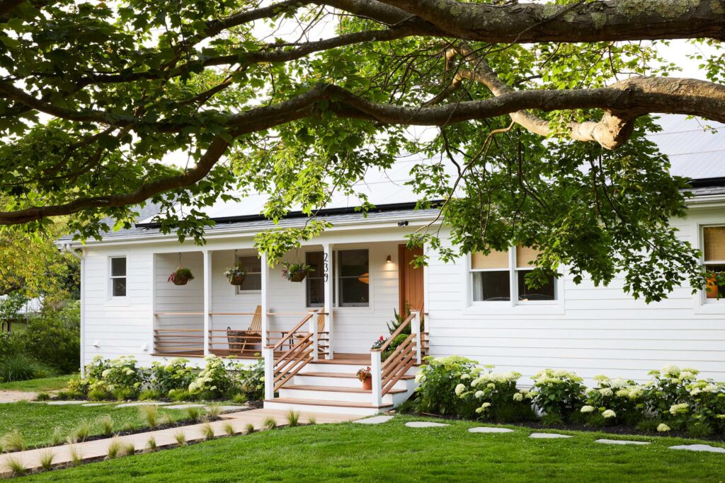 McKinely Bungalow, White bungalow home