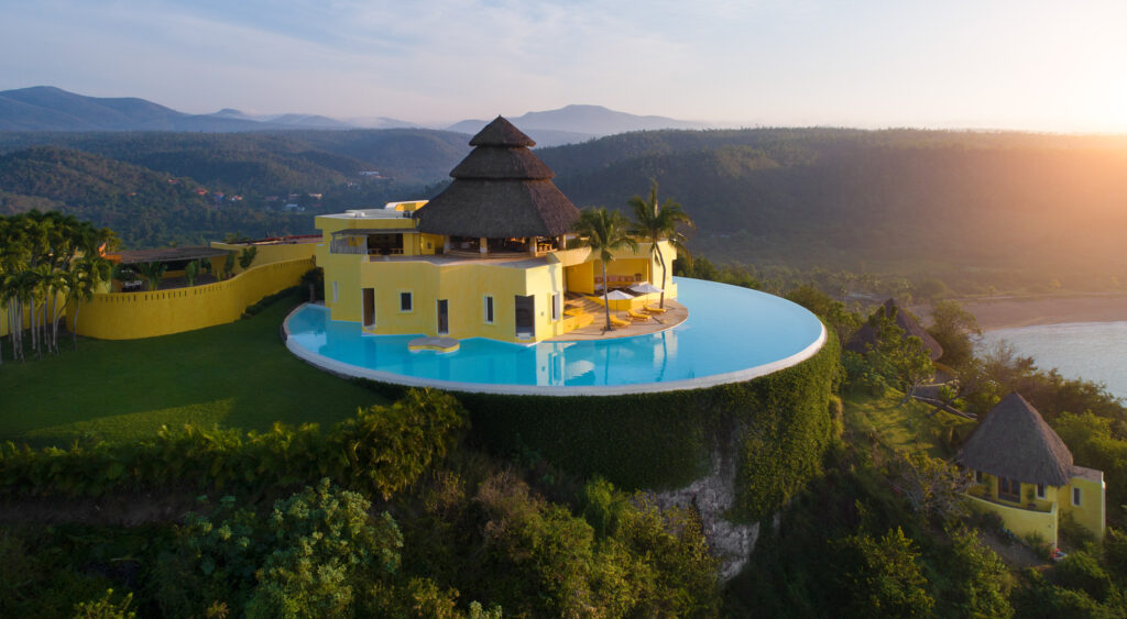 Sol Oreinte with view of infinity pool