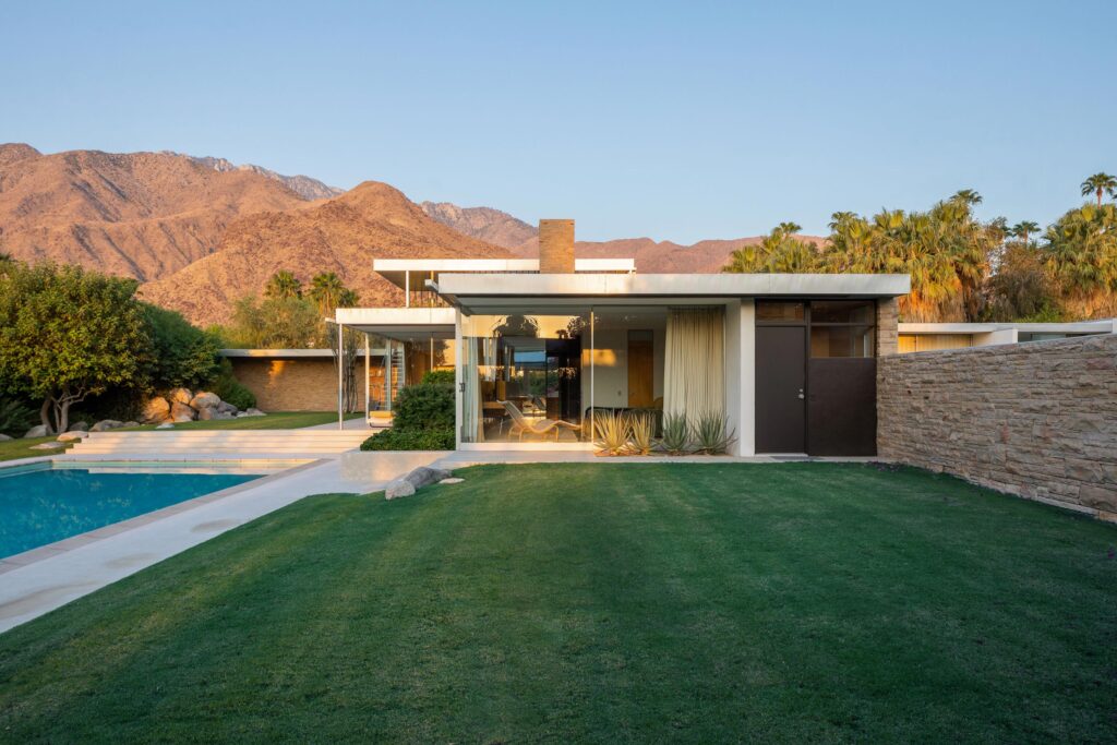 Kaufmann House, Richard Neutra, Palm Springs, architecture, architect, gerard bisignano, vista sotheby's