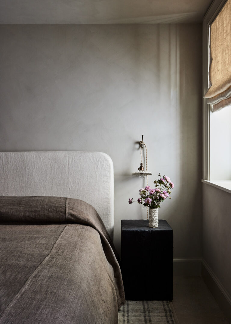 And Studio's Moody & Textural Transformation of a Historic West Village ...