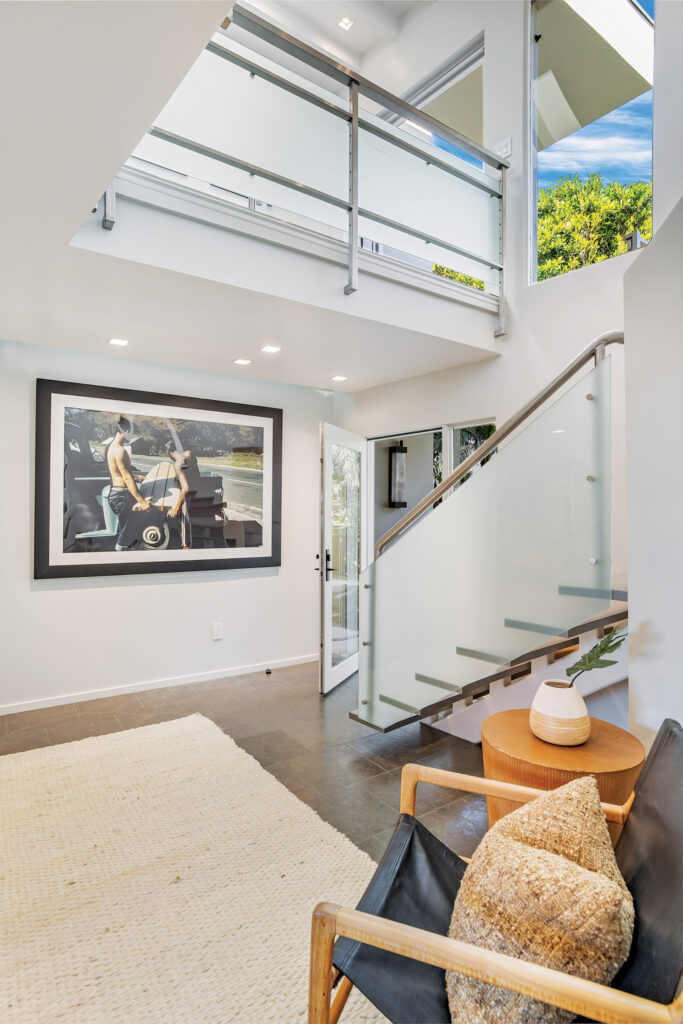 31558 Victoria Point, Malibu entry