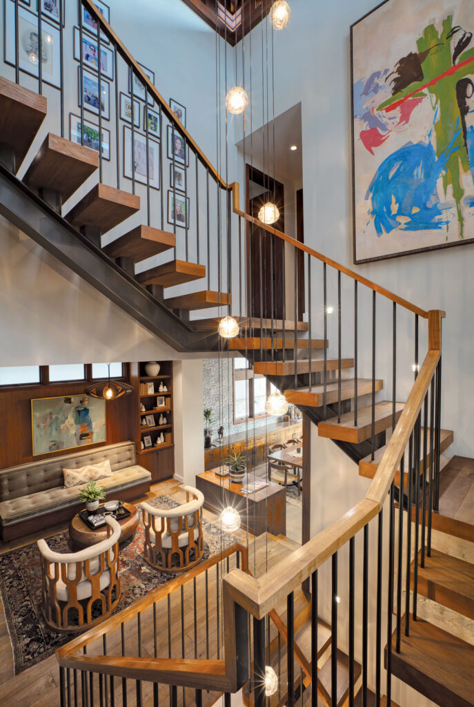 3124 The Strand stairway