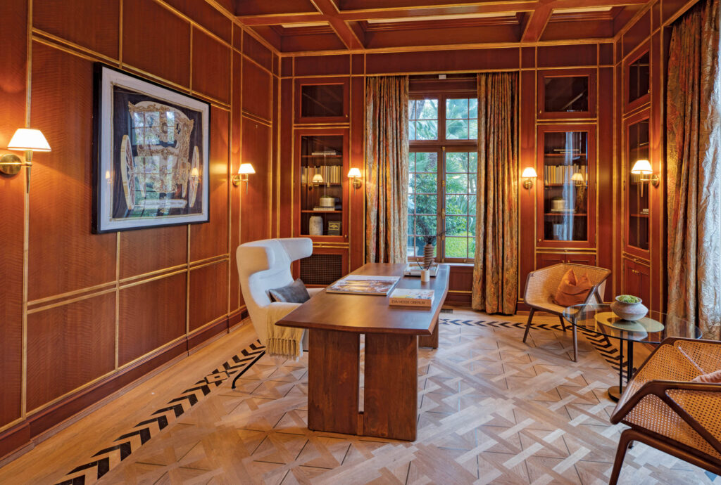 1129 Via Mirabel office