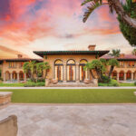 1129 Via Mirabel driveway