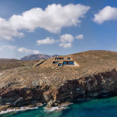 1--YIORGIS-YEROLYMBOS