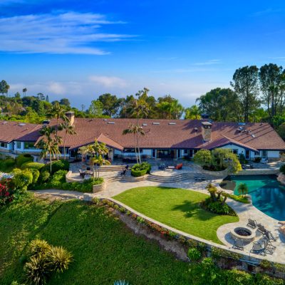A Rolling Hills estate with Views Of Life At The Top