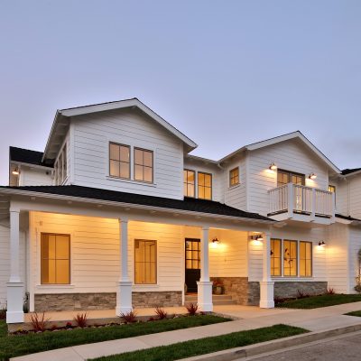 Easy Living in East Manhattan Beach - Modern Farmhouse architecture home