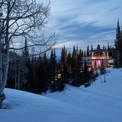 Monitors Rest_Kevin Scott_02