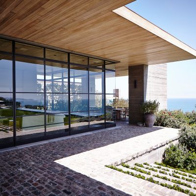 Rockstar DIGS $120 Million Home