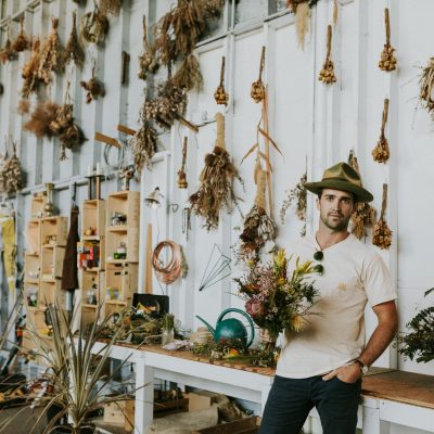 The Unlikely Florist - FannChu38