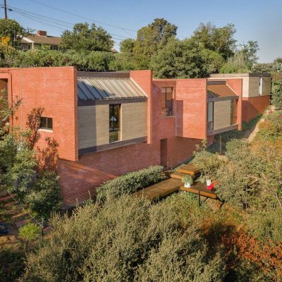 A Modernist Iconic Home in Studio City
